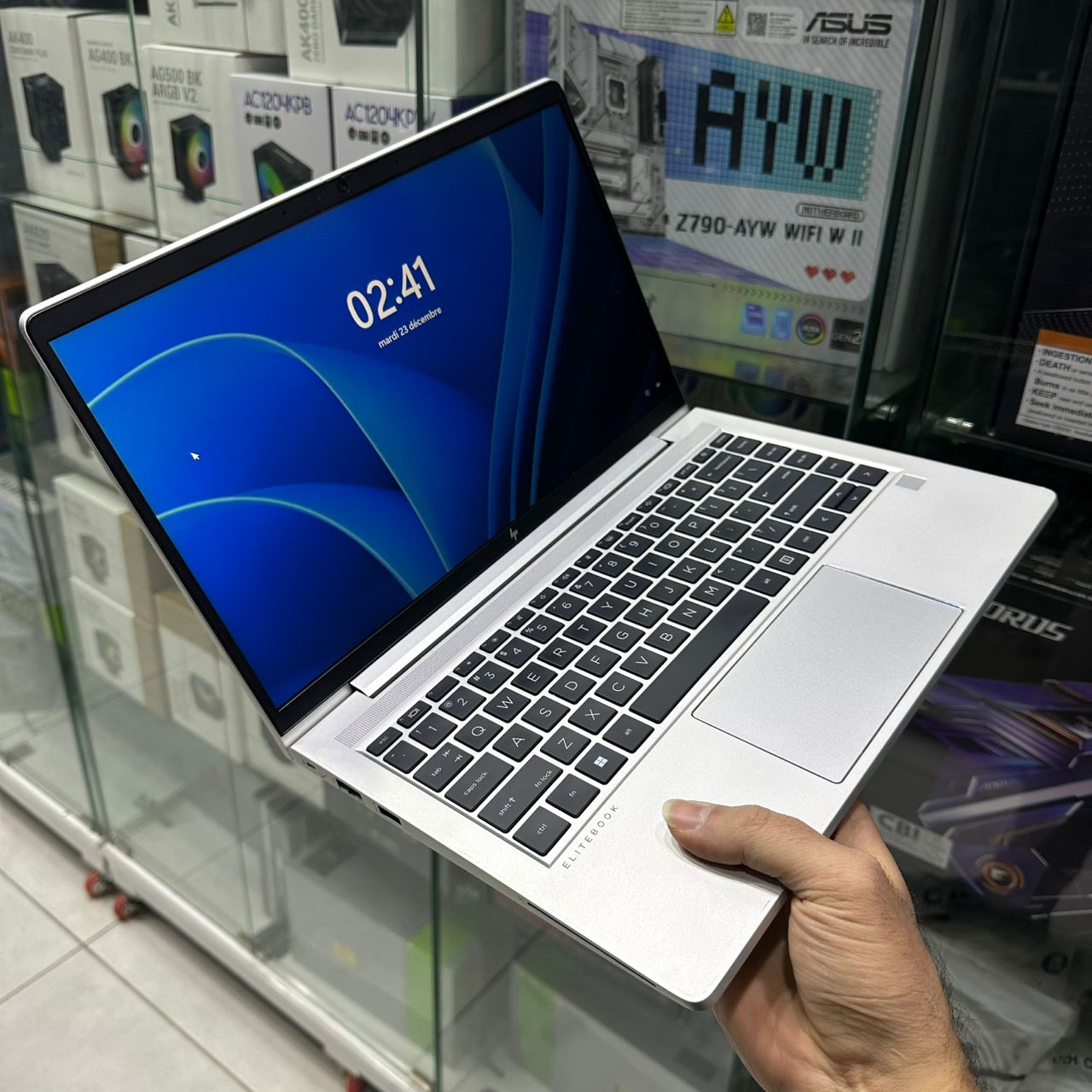 PC LAPTOP HP ELITEBOOK 640 G9 I5 12EME R16GB S256N 14P